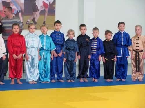 14112010_kick_3