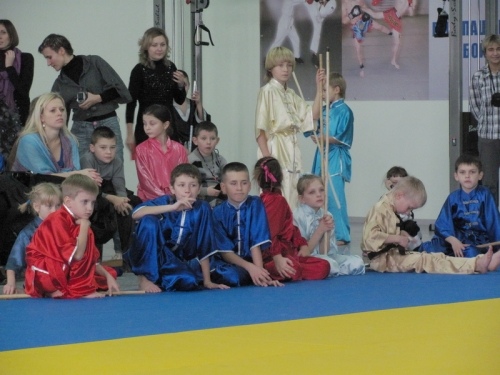 14112010_kick_5